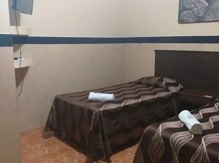 هتل Hacienda Canada Rica 1