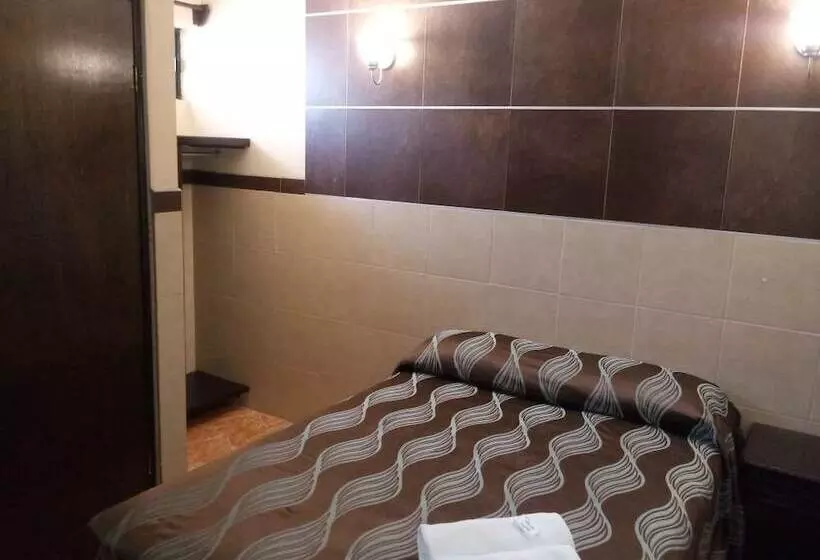 هتل Hacienda Canada Rica 1