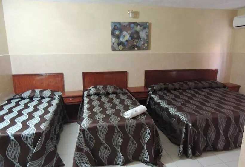 هتل Hacienda Canada Rica 1