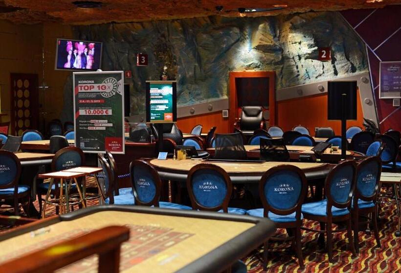 ホテル Korona, Resort & Entertainment