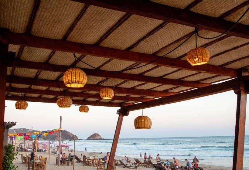 Отель Playa Zipolite