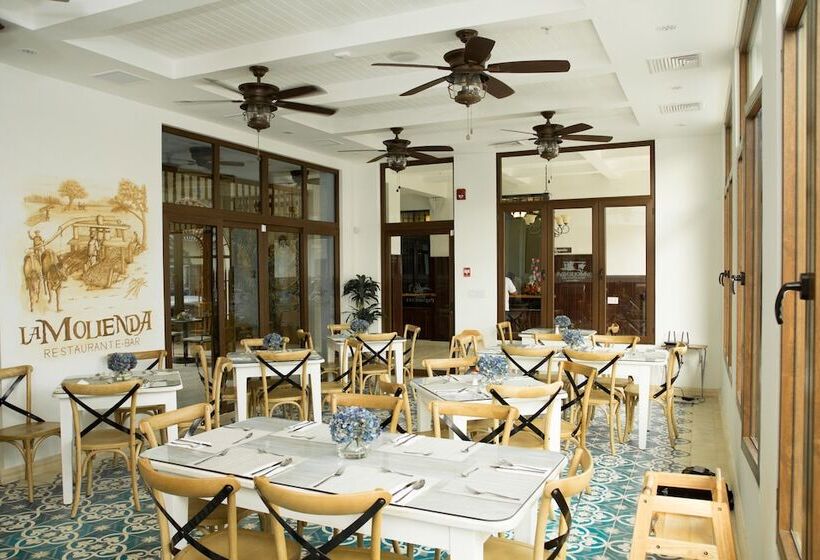 ホテル Presidente Las Tablas