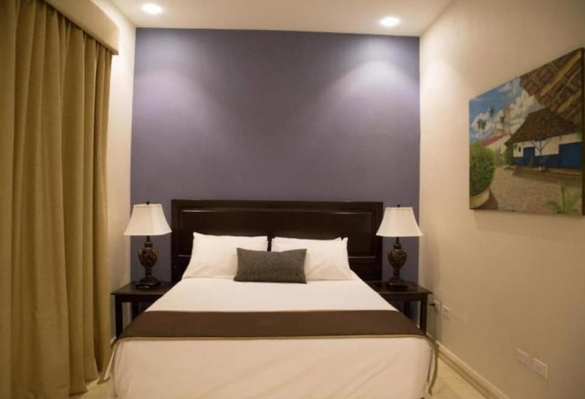 ホテル Presidente Las Tablas