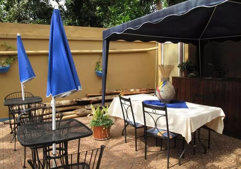 ホテル Restaurante Carara