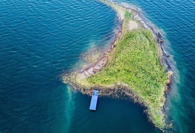 هتل Tangara Arenal