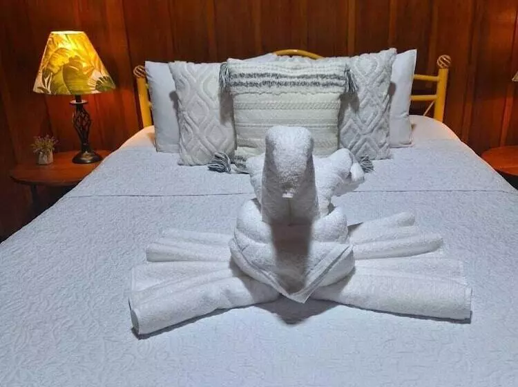 هتل Tangara Arenal