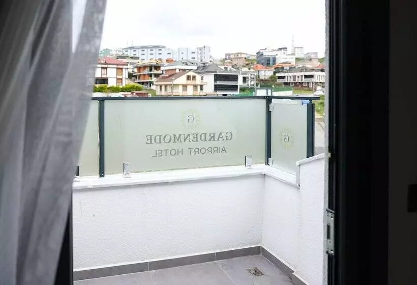 Aamiaismajoitus (B&B) Garden Mode Airport