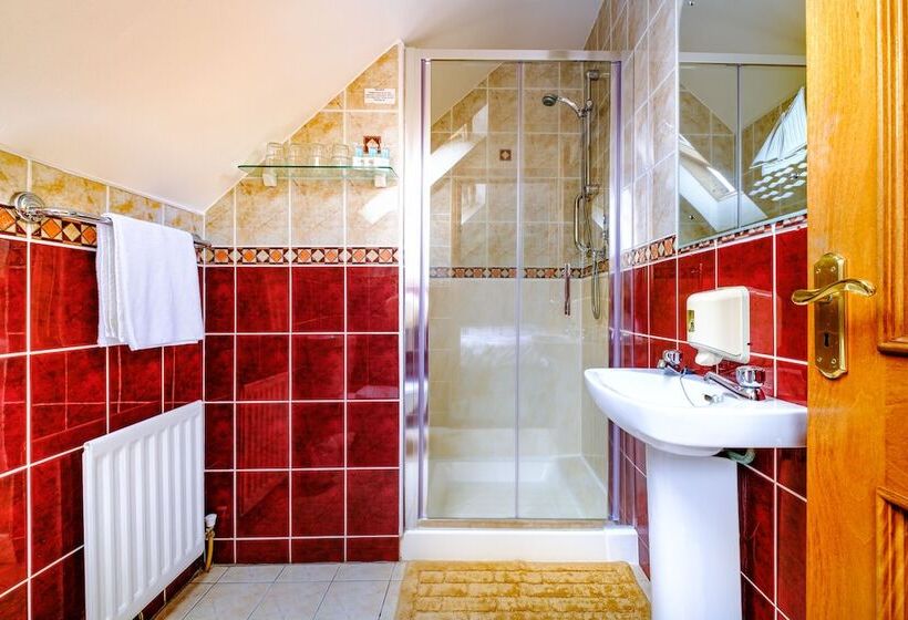 Fallons Bed And Breakfast