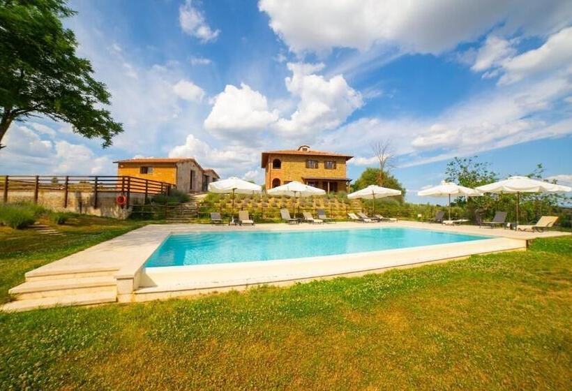 田舎風ホテル Tuscany Living Terra Antica