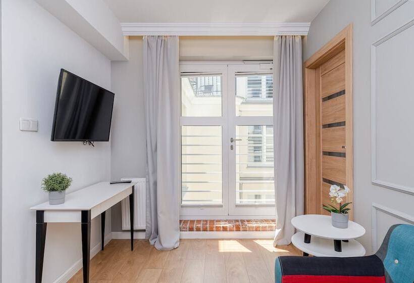 Отель Saint Florian S Suites   Old Town Luxury