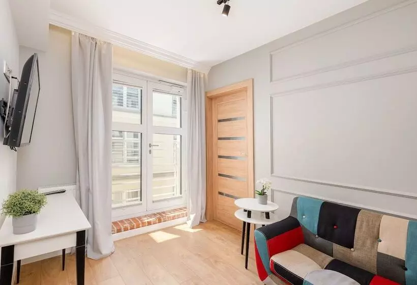 هتل Saint Florian S Suites   Old Town Luxury