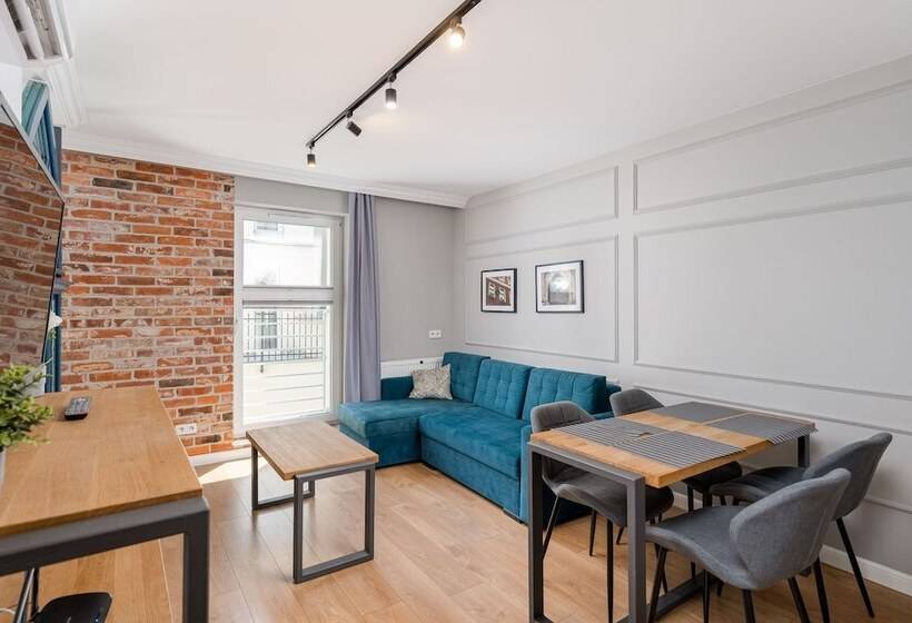 Отель Saint Florian S Suites   Old Town Luxury