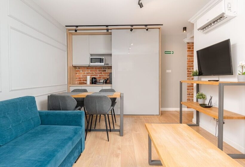 Отель Saint Florian S Suites   Old Town Luxury