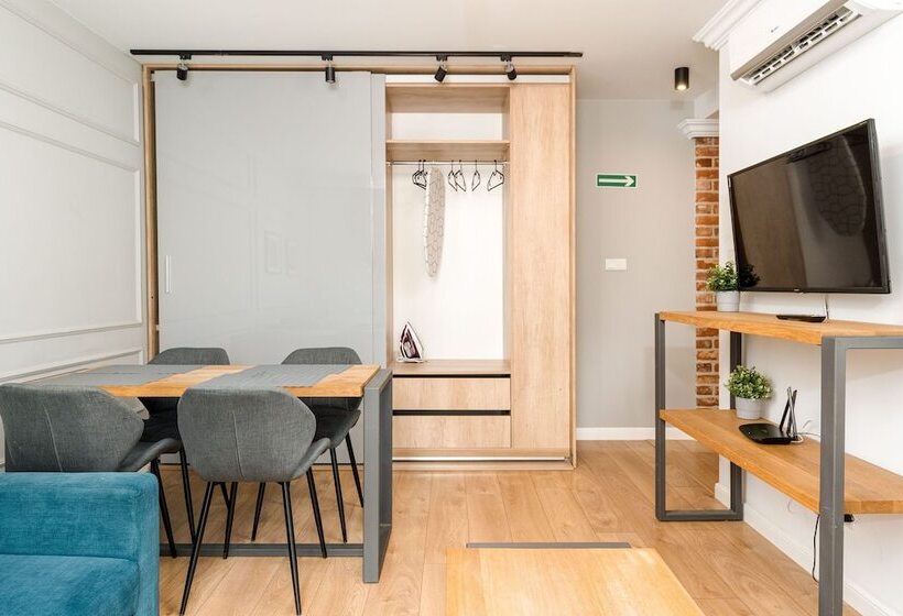 Отель Saint Florian S Suites   Old Town Luxury