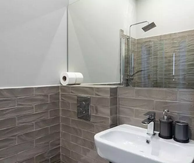 هتل Saint Florian S Suites   Old Town Luxury