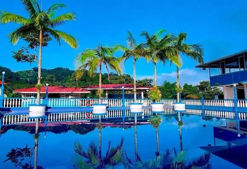 Hotelli Villaloren Club Social Y Deportivo