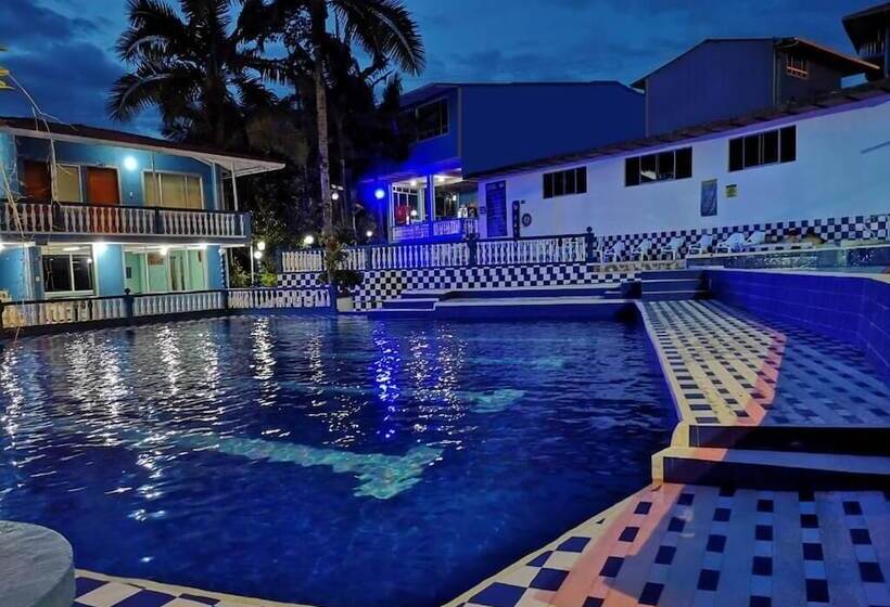 호텔 Villaloren Club Social Y Deportivo