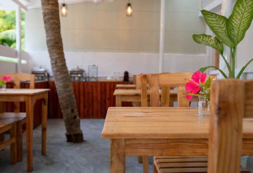 پانسیون Biosphere Inn Maldives