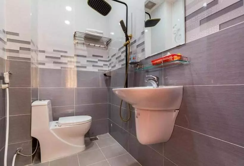 Sao Mai Hotel   By Bay Luxury