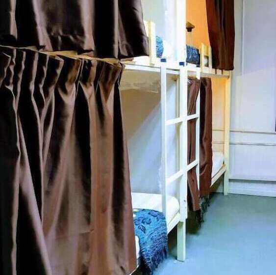 הוסטל Get Inn Backpackers