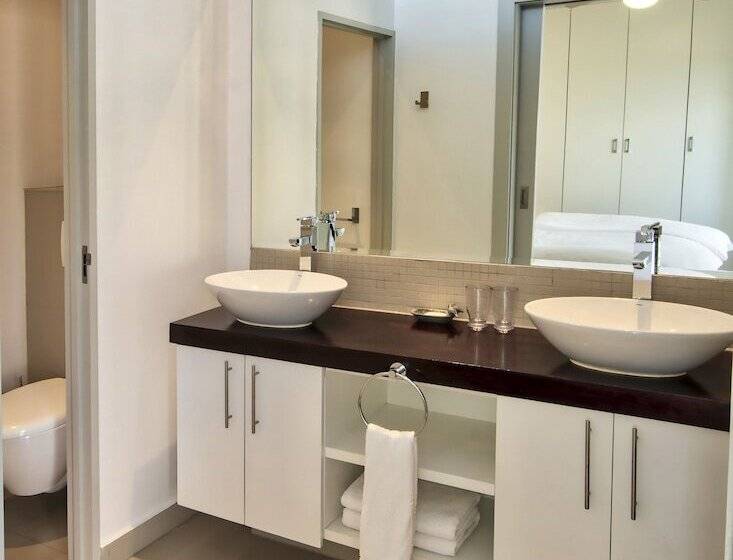 The Quadrant Apartments