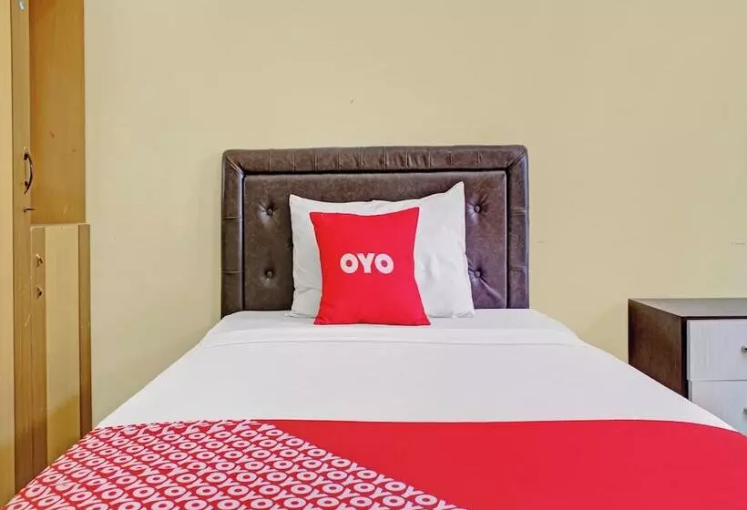 ホテル Aman By Oyo Rooms