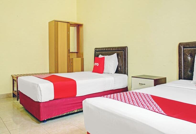 Отель Aman By Oyo Rooms