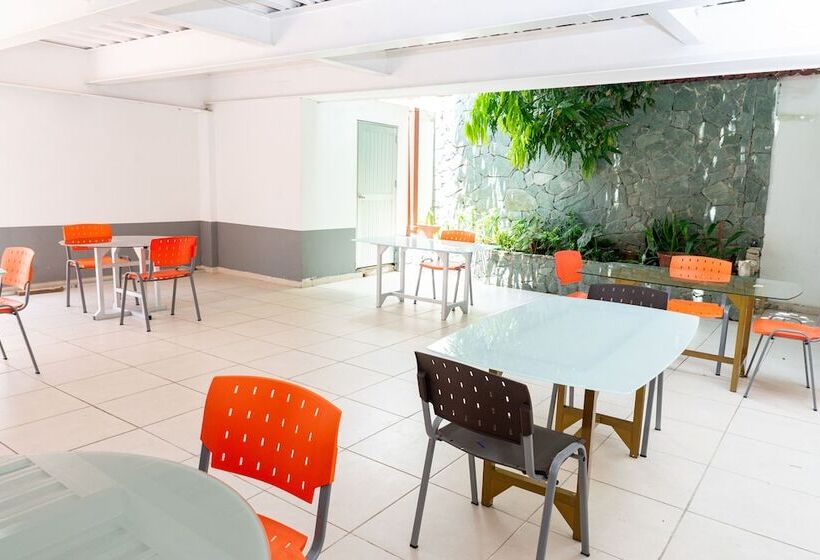 هتل Ayenda Casa Prado 59