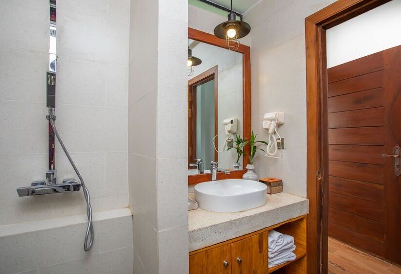 ホテル Cambana La Riviere Boutique