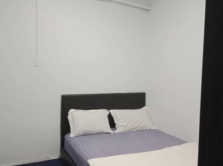 Hotel Dd Rest House By Oyo