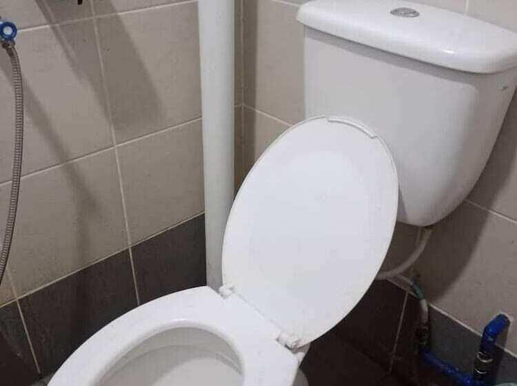 Hotel Dd Rest House By Oyo