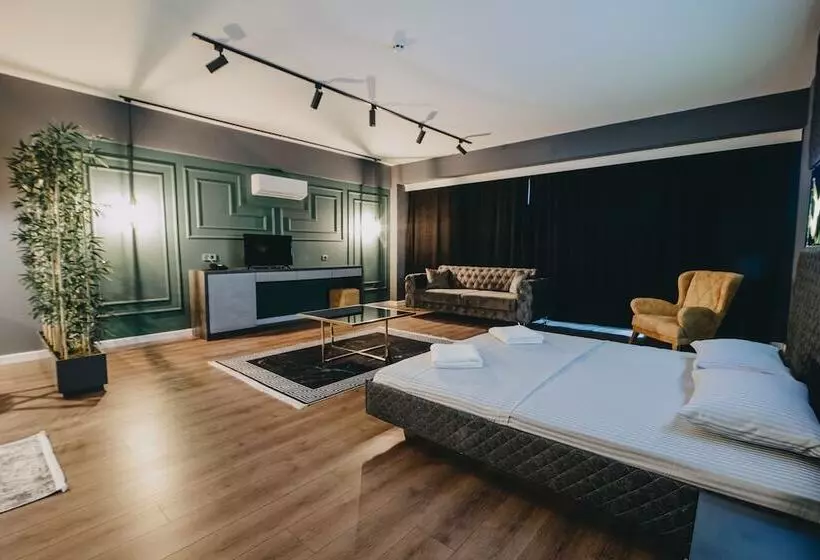 ホテル Enna Sui̇t