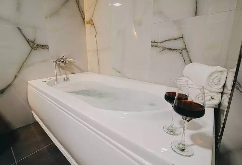 ホテル Enna Sui̇t