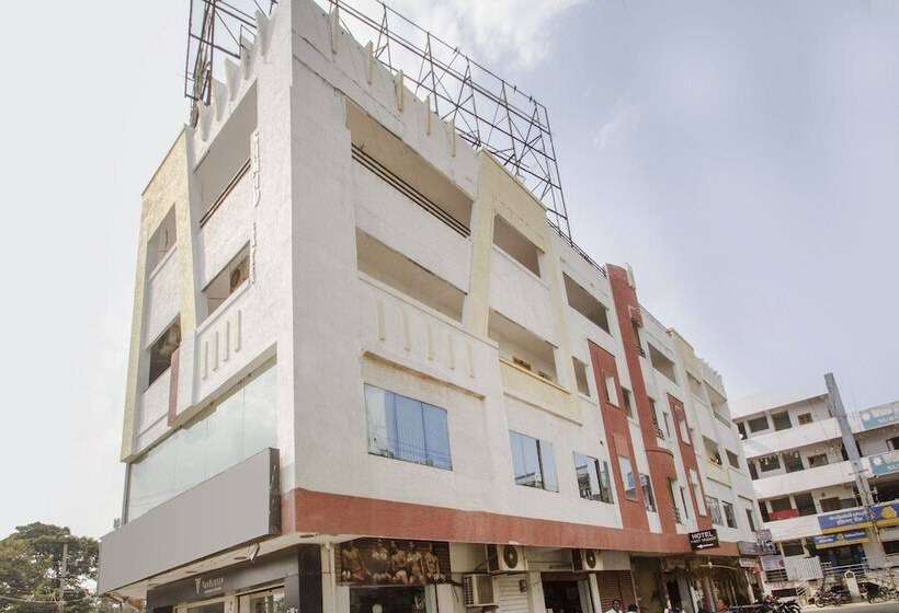 Hotel First Transit By Oyo