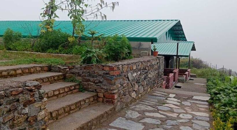 בית מלון כפרי Himalayan Stay Lodges