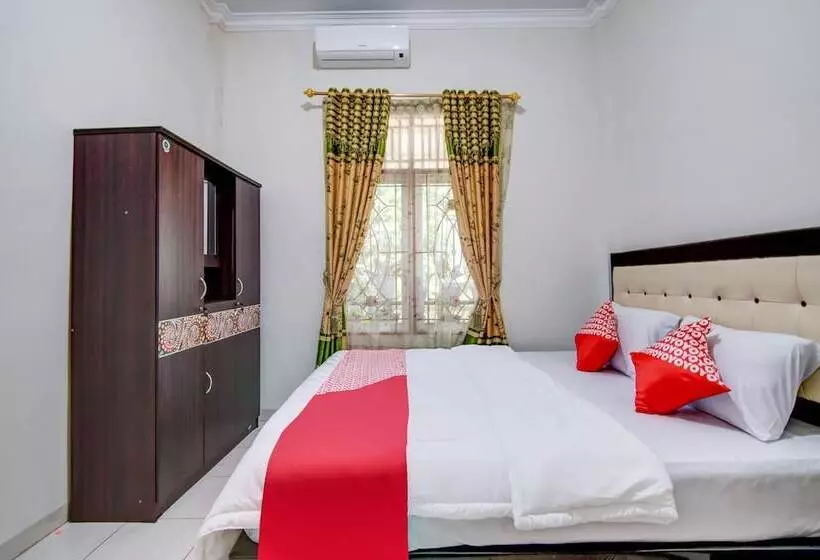 Hotelli Kost Syari'ah Panam By Oyo