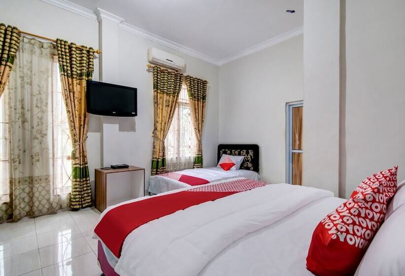 هتل Kost Syari'ah Panam By Oyo