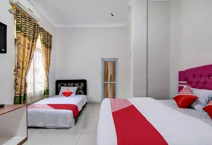 Hotelli Kost Syari'ah Panam By Oyo