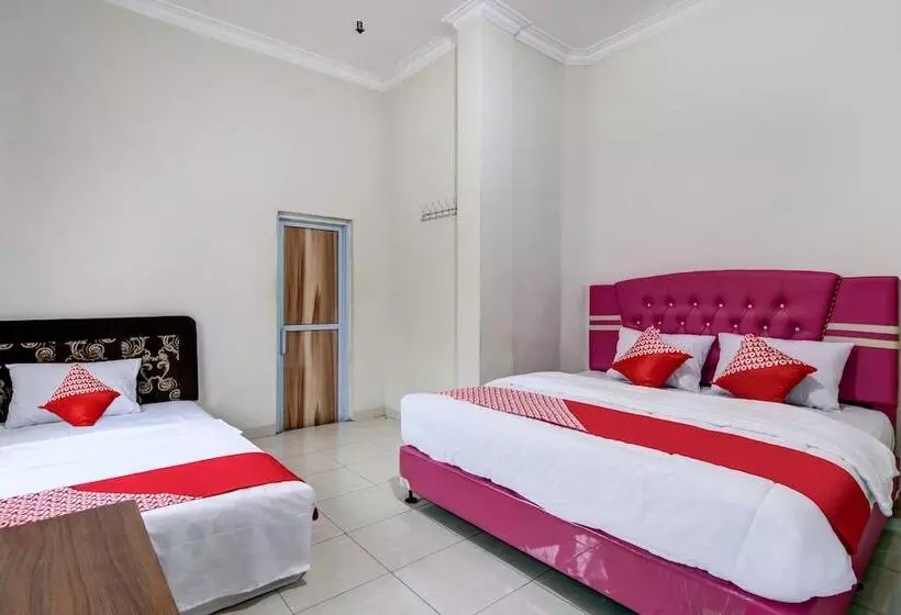 Hotelli Kost Syari'ah Panam By Oyo