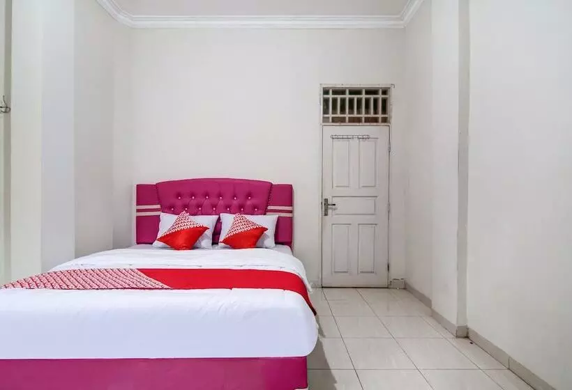 Hotelli Kost Syari'ah Panam By Oyo