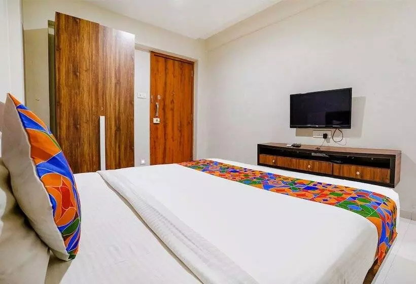 Fabhotel La Victoria