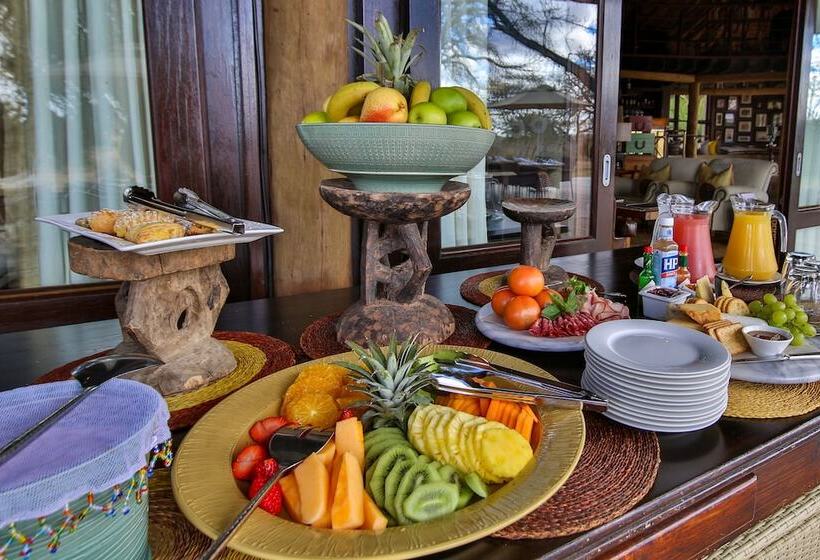 호텔 Makanyi Private Game Lodge