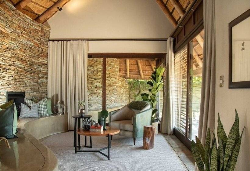 호텔 Makanyi Private Game Lodge