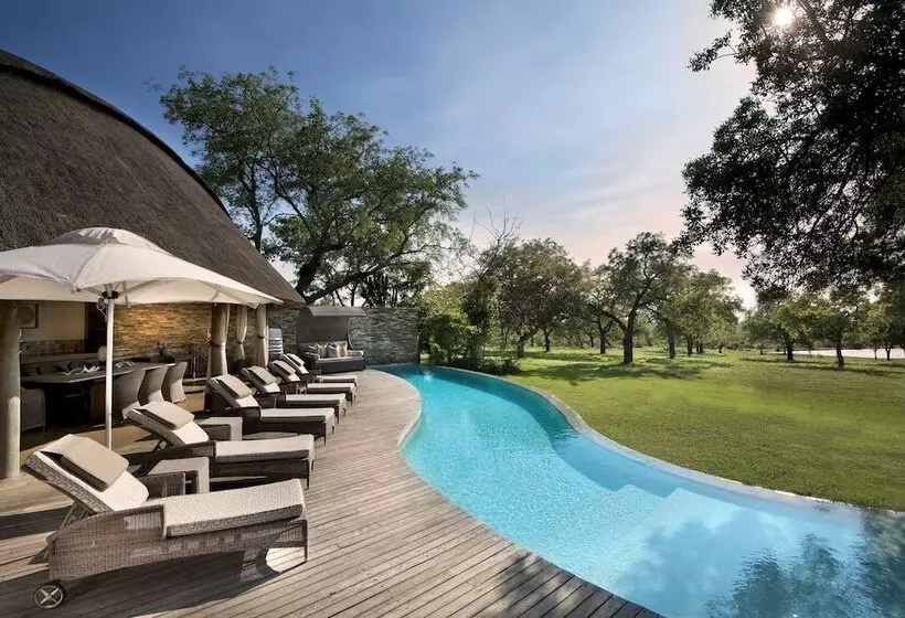ホテル Makanyi Private Game Lodge