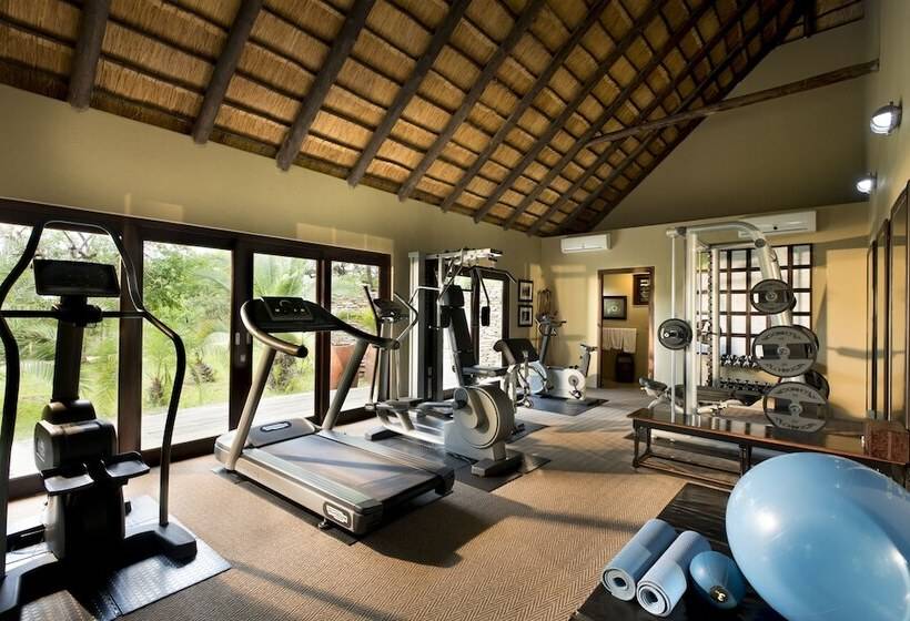 호텔 Makanyi Private Game Lodge