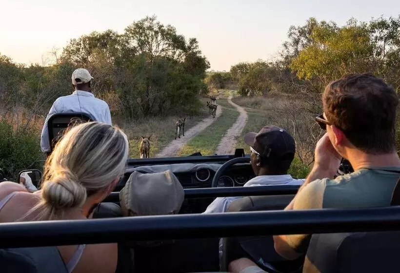 ホテル Makanyi Private Game Lodge