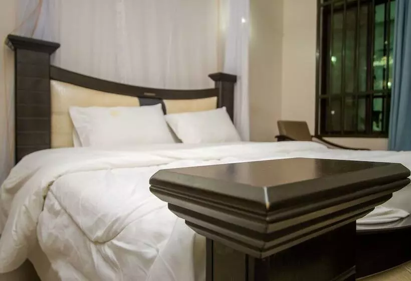 هتل Mum Resort