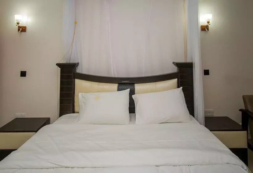 هتل Mum Resort
