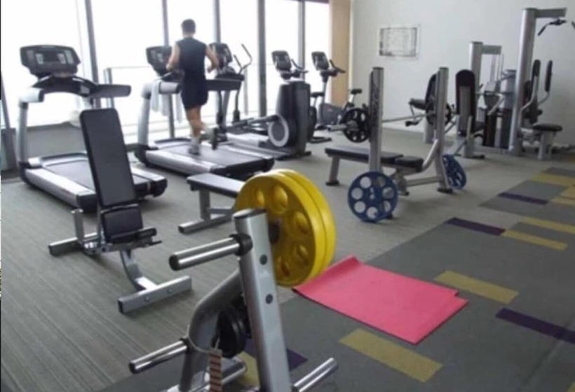 Otel Northpoint Pattaya With Sea View