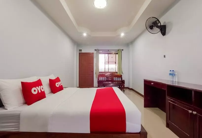 ホテル Oyo 1087 Udom Khomkham Apartment